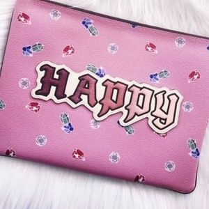 Coach x Snow White Happy Clutch NWT